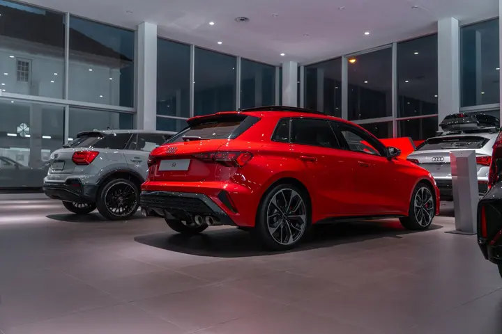 Audi Centre Claremont / 40
