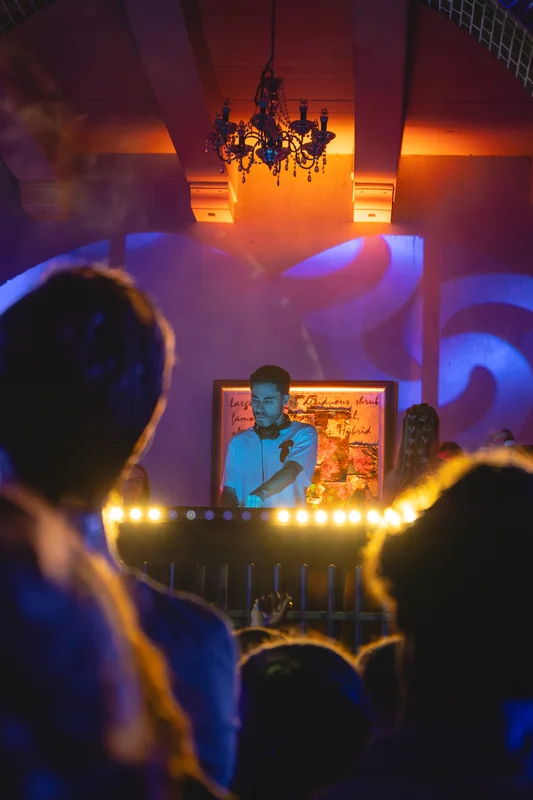 Concerts & nightlife / 15
