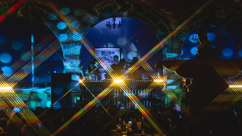Concerts & nightlife / 19
